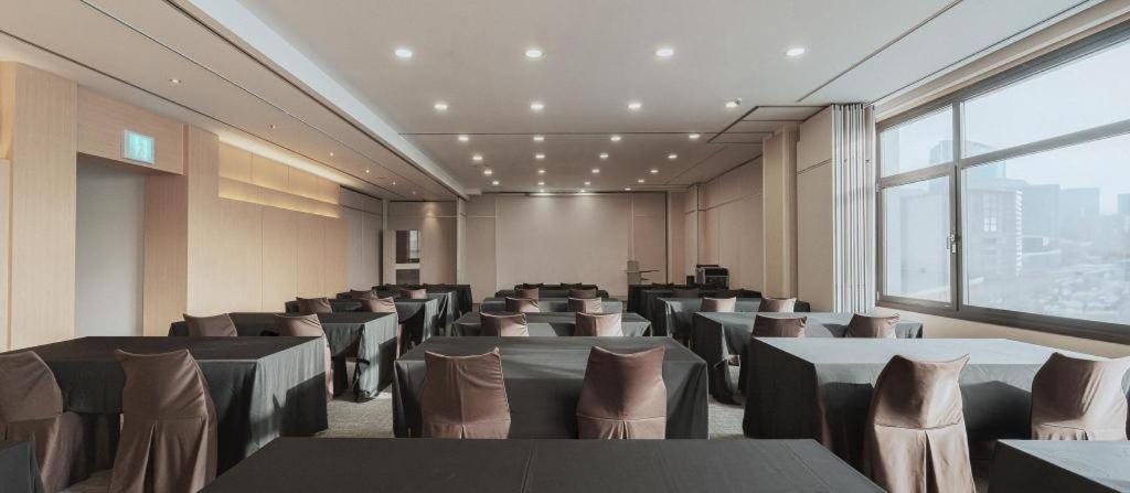 Jeonju Yeonghwa Hotel מראה חיצוני תמונה