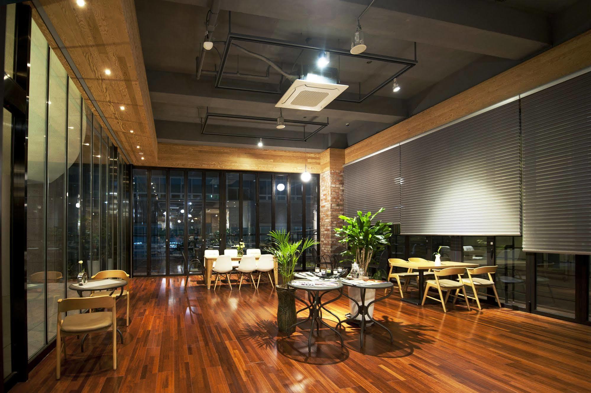 Jeonju Yeonghwa Hotel מראה חיצוני תמונה